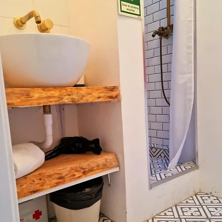 Janelas Verdes - Peaceful Views * ליסבון