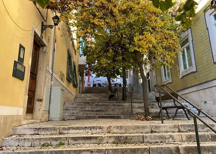 Apartment Janelas Verdes - Peaceful Views *